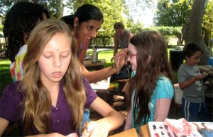 Kavita shares authentic Bindi's over everyone's Third Eye